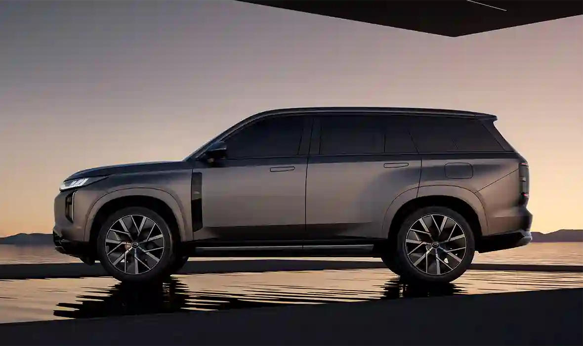 Новость GAC (GAC объявляет о возможности предзаказа на новый премиальный гибридный кроссовер S7)